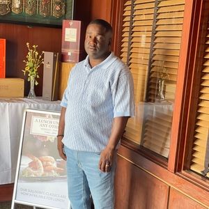 Meet your Posher, Barry